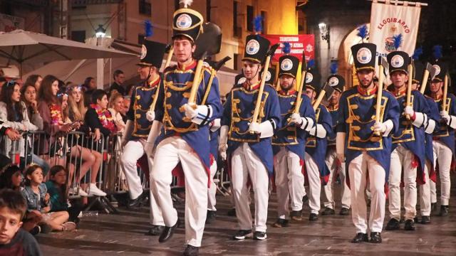 La compañía de gastadores no faltará a la cita con la tamborrada la noche del 30 de mayo.