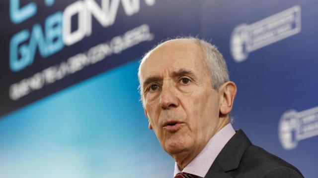 El consejero de Seguridad, Josu Erkoreka, asegura que la Ertzaintza mantiene abierta la investigación para encontrar el arma robada.