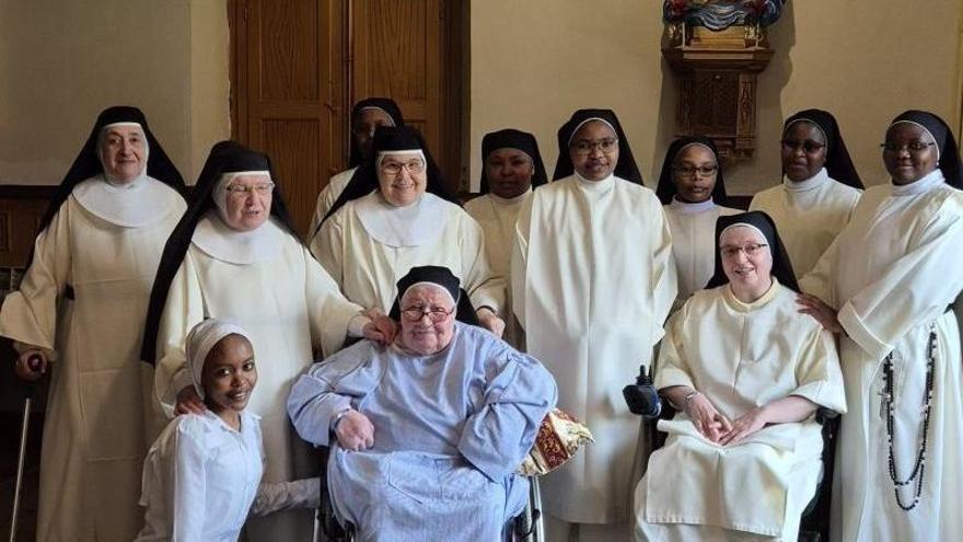 Son doce las dominicas que están en el monasterio Santo Domingo de Guzmán de Lekeitio,