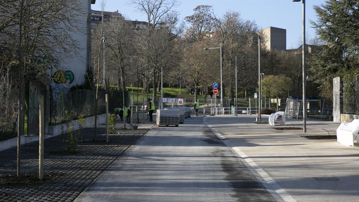 Fotos de la visita a las obras del renovado parque de Aranzadi