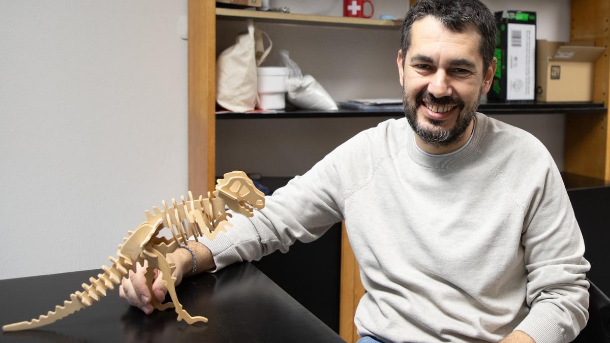 El investigador Ignacio Díaz Martínez, del Departamento de Ciencias de la Tierra y Física de la Materia Condensada (CITIMAC) de la Universidad de Cantabria (UC).