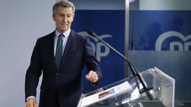 El líder del PP, Alberto Núñez Feijóo, en su comparecencia tras el adelanto electoral.