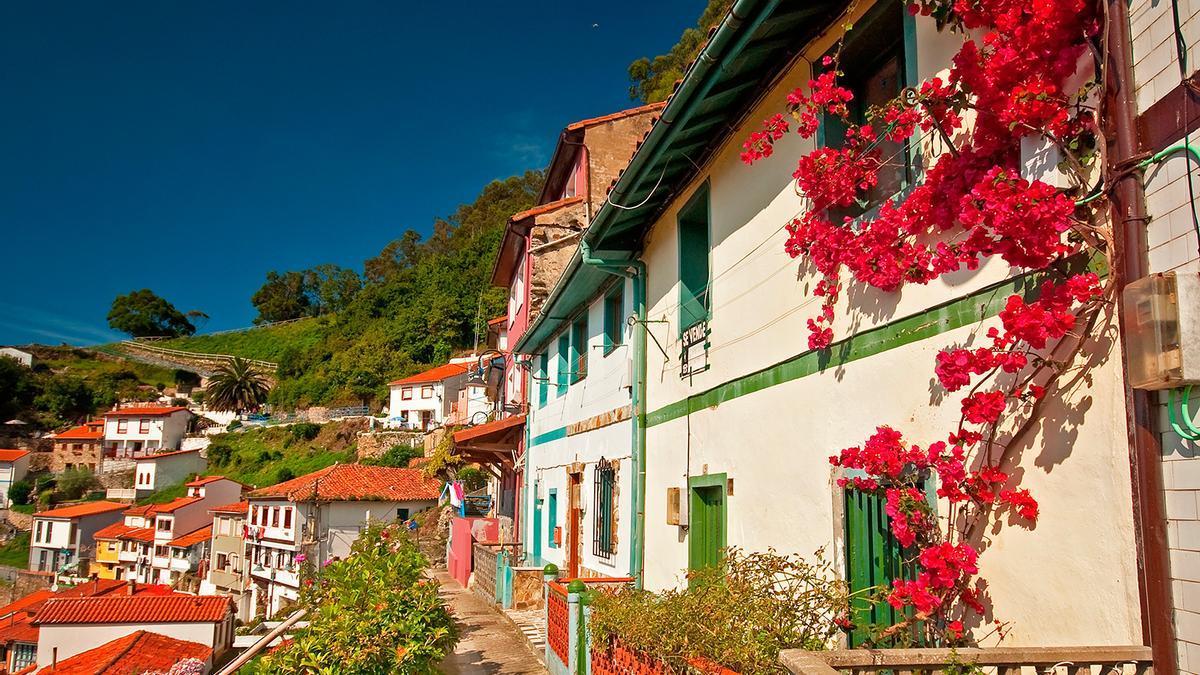 Cudillero anfiteatro calles