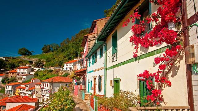 Cudillero anfiteatro calles