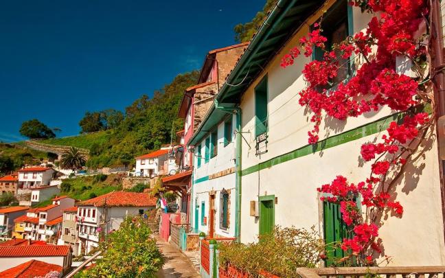 Cudillero anfiteatro calles