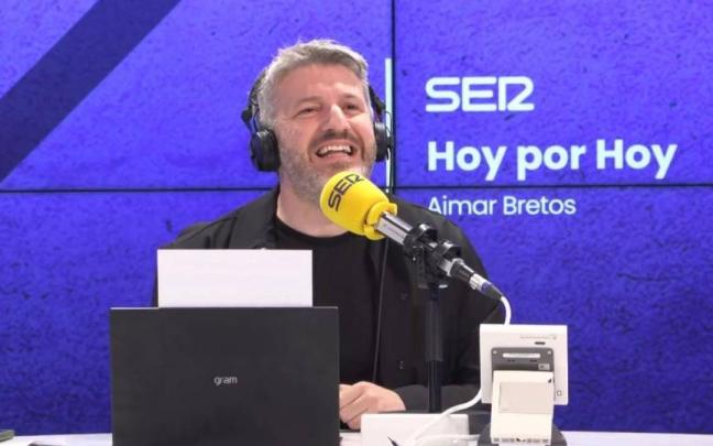 Aimar Bretos en su estreno en 'Hoy por hoy'