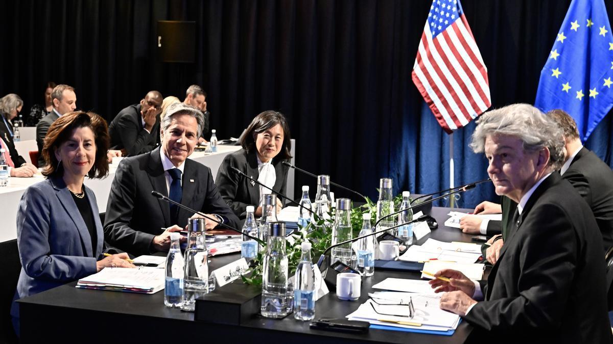 Imagen de la reunión ministerial que han mantenido este miércoles representantes de EEUU y la UE.