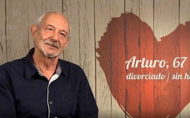 Arturo acude a 'First Dates' para encontrar una mujer con quien divertirse y compartir sus pasiones. / First Dates Arturo acude a 'First Dates' para encontrar una mujer con quien divertirse y compartir sus pasiones.