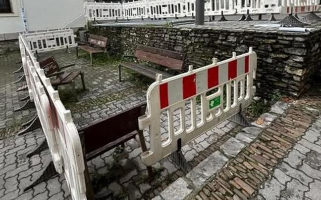 La intervención tiene como objetivo mejorar el entorno y facilitar el tránsito en el municipio.