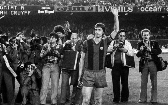 Johan Cruyff, en su presentación como jugador del Barcelona.