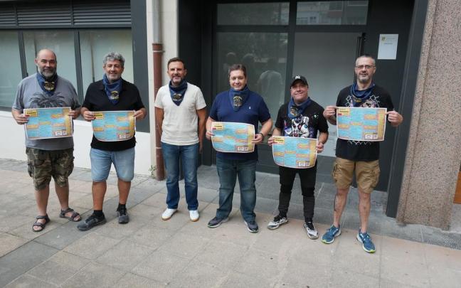 Representantes del Ayuntamiento y de Sasoeta Sasoian.