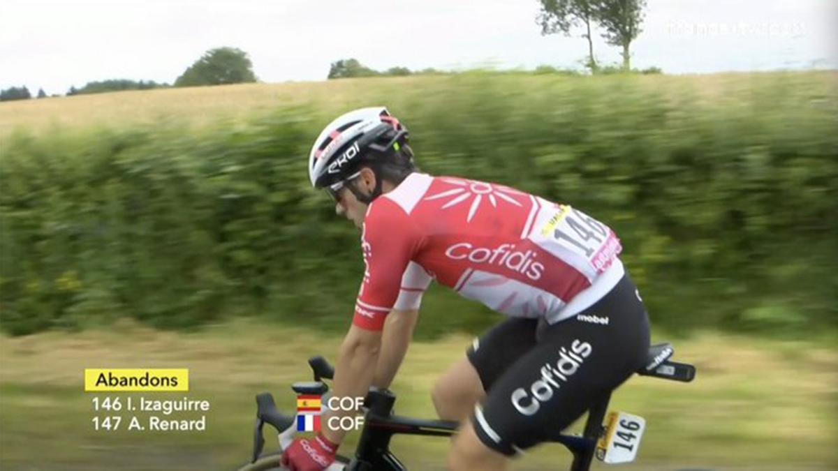 Izaguirre en el momento de su abandono en el Tour de Francia.