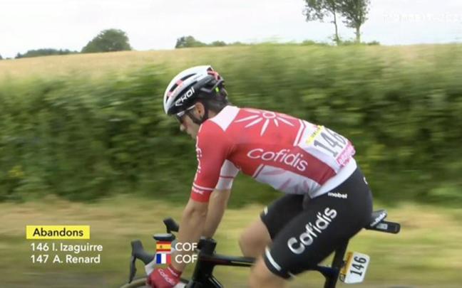 Izaguirre en el momento de su abandono en el Tour de Francia.