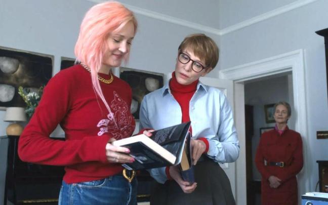 Vicky Krieps, Cate Blanchett y Charlotte Rampling en 'Father Mother Sister Brother' (2025).