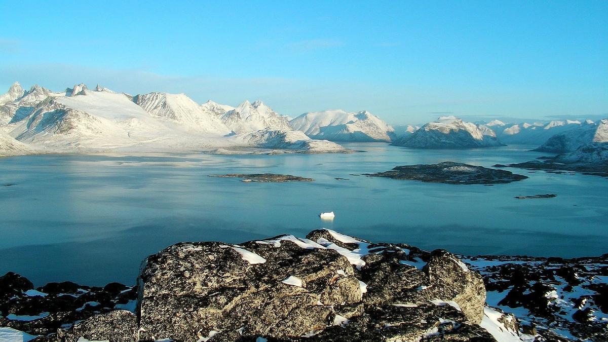 Los glaciares de Groenlandia son la imagen de un territorio, estratégico tanto por su magnitud --es la mayor isla del mundo-- como por su ubicación.