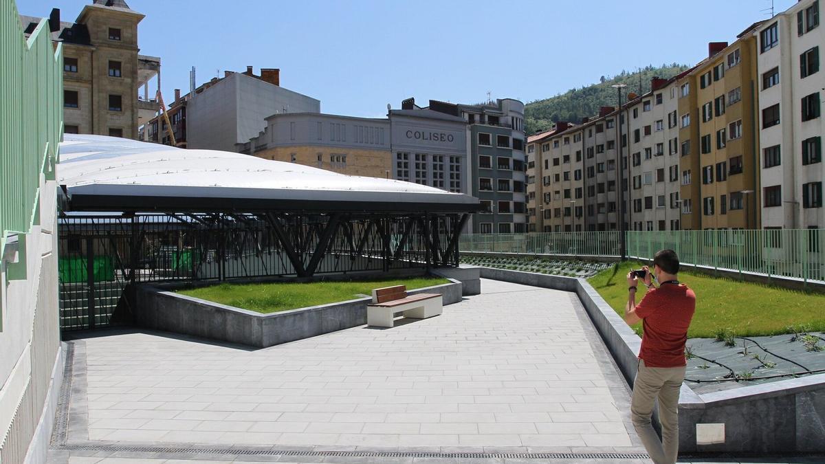 Vista del exterior de Errebal Plazia