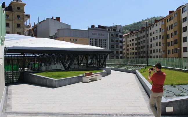 Vista del exterior de Errebal Plazia