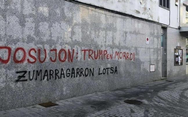 La pintada contra Josu Jon Imaz.