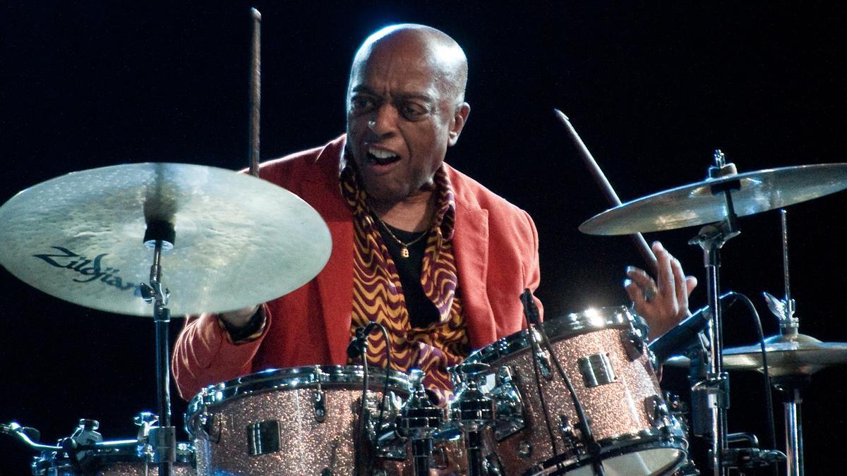 Roy Haynes, batería.