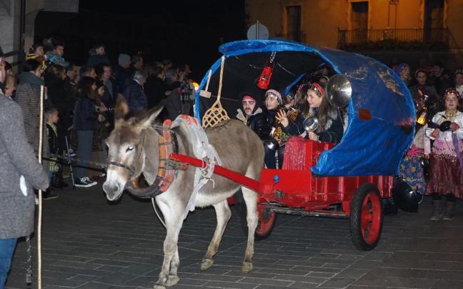 Los alegres caldereros recorrerán las calles de Azpeitia la tarde de este próximo sábado.