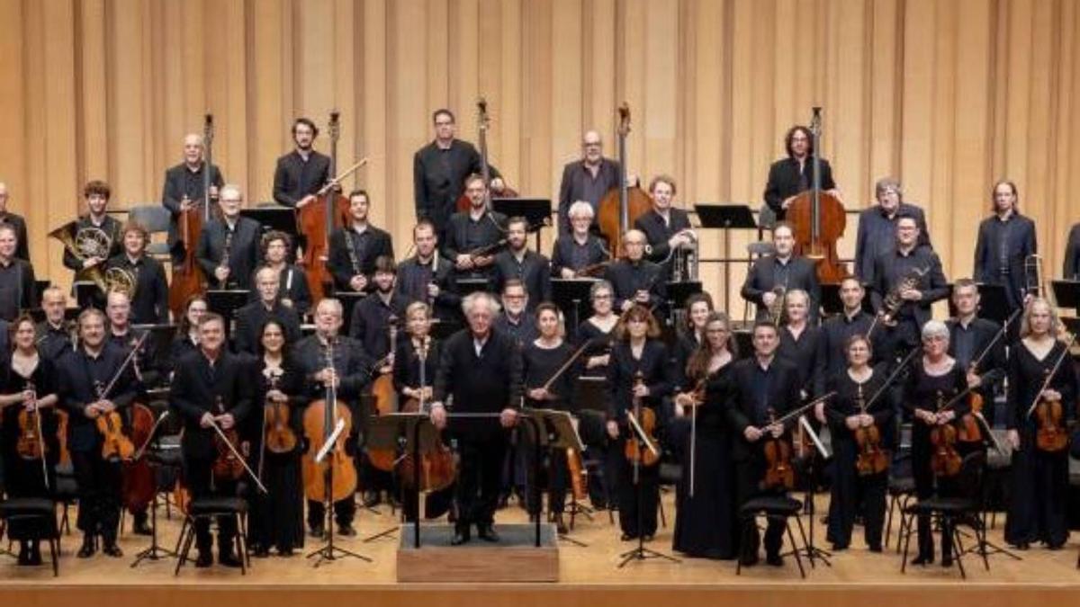 Orquesta de los Campos Elíseos.