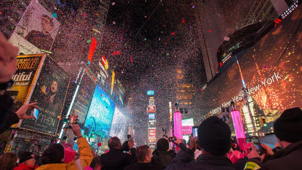 Nochevieja en Times Square, Manhattan (Nueva York).