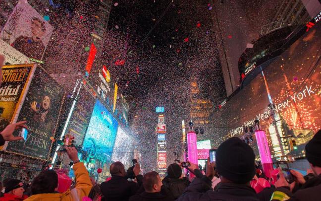 Nochevieja en Times Square, Manhattan (Nueva York).