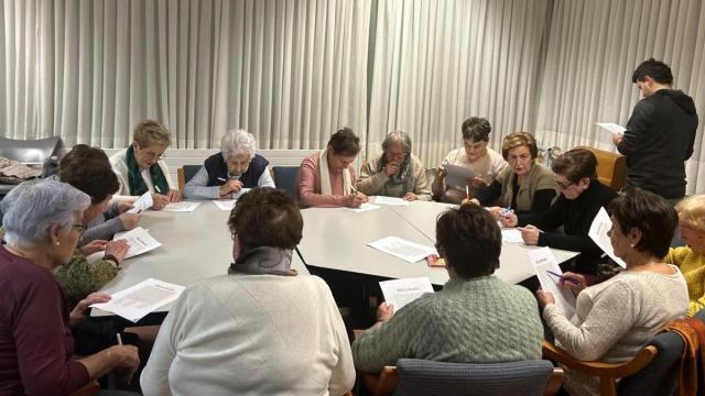 La oferta municipal de cursos incluye propuestas para las personas mayores