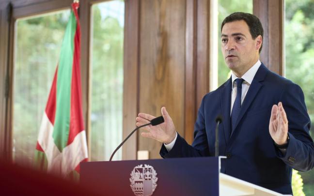 El lehendakari, Imanol Pradales, en una anterior comparecencia