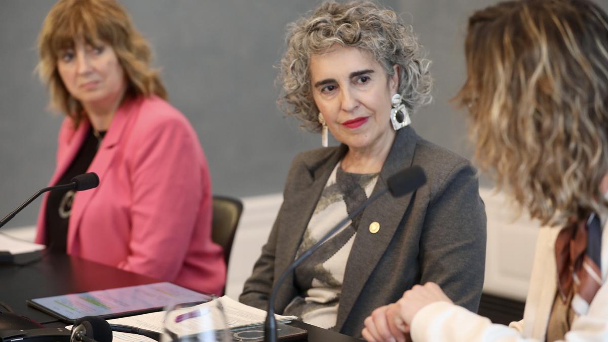 Ibone Bengoetxea, Ana Ollo y Maider Behoteguy en el Pacto Tripartito.