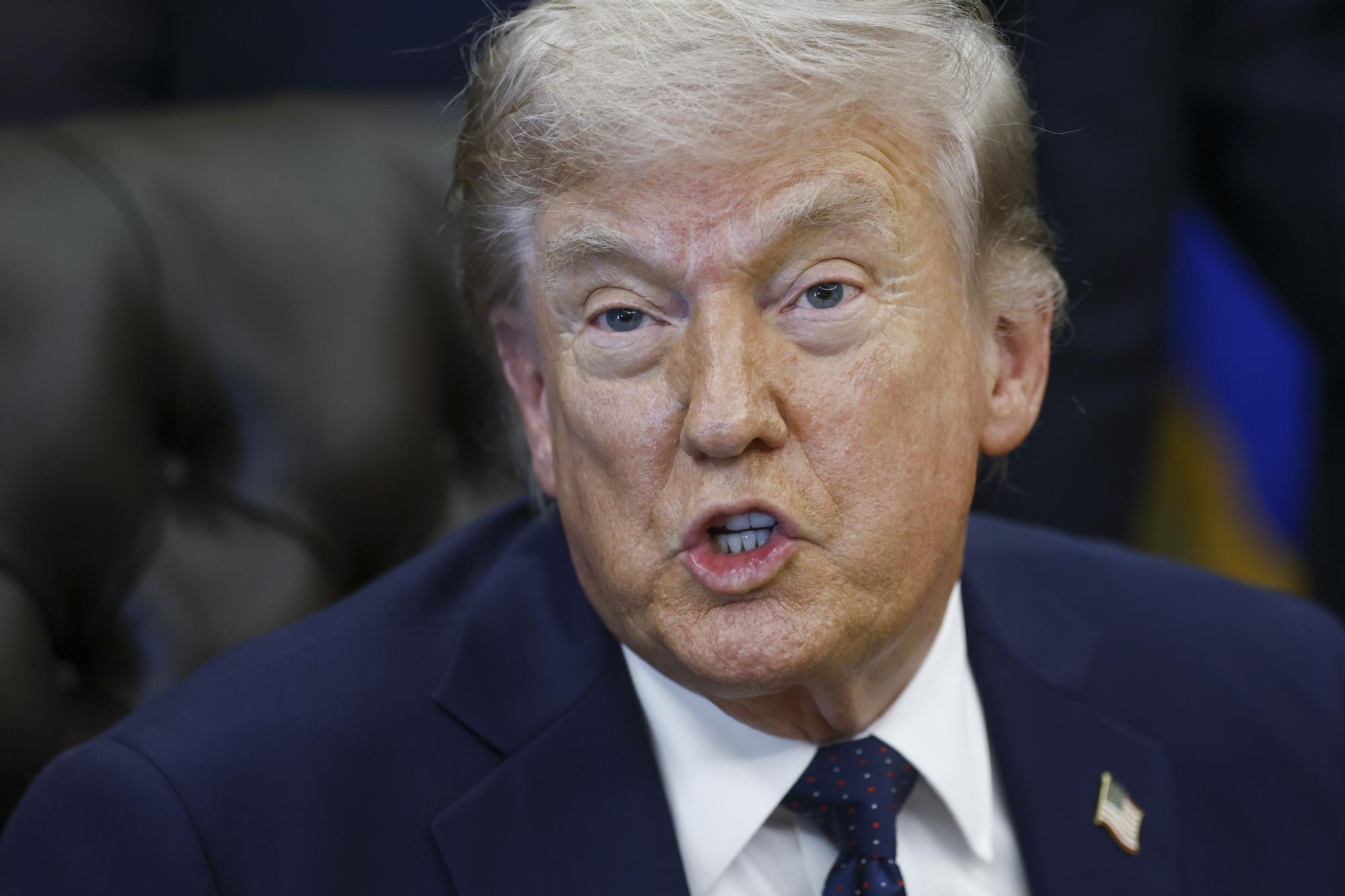 Trump amenaza con expulsar al Estado español de la OTAN.