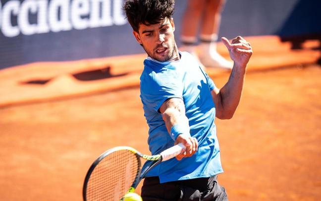 Carlos Alcaraz en el Conde de Godó de Barcelona 2026.