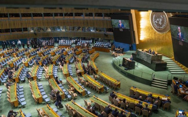 La Asamblea General de la ONU, prácticamente vacía durante la intervención de Netanyahu.