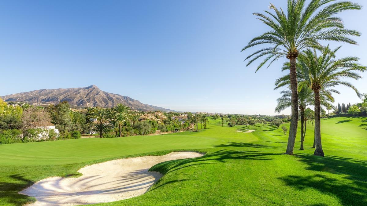 Imagen de archivo de un campo de golf.