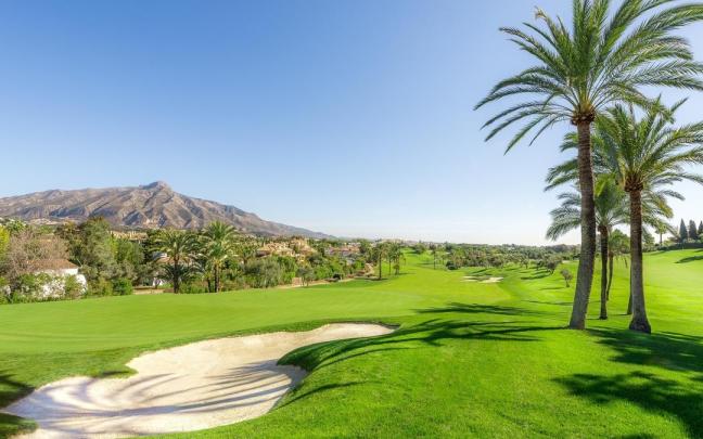 Imagen de archivo de un campo de golf.