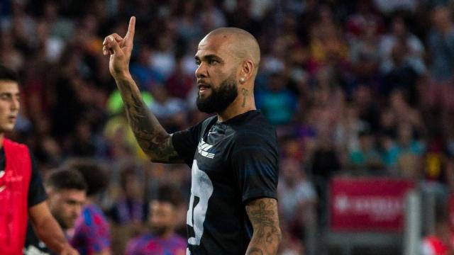 Dani Alves durante un entrenamiento con los Pumas, su último equipo.