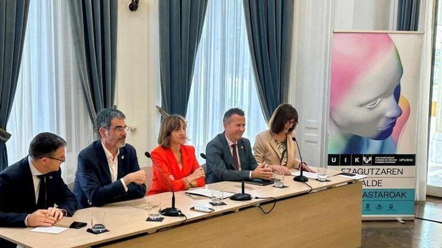 Presentación de los cursos de la UPV/EHU para profesionales de la Educación.