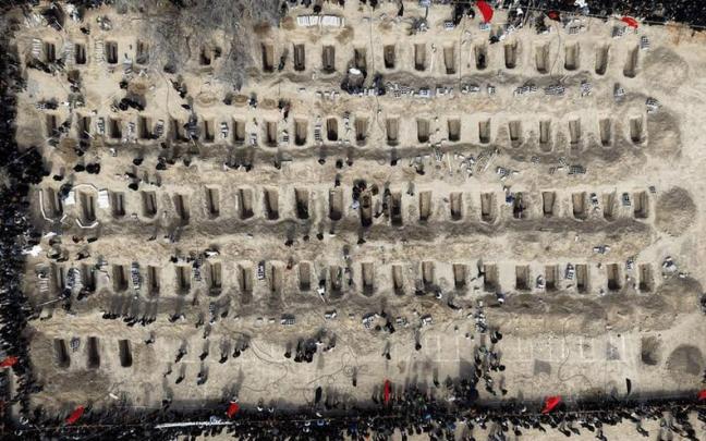 Funeral en Irán por las víctimas de un bombardeo de Estados Unidos contra una escuela en Minab en los primeros compases de la ofensiva lanzada el 28 de febrero junto a Israel contra el país asiático.