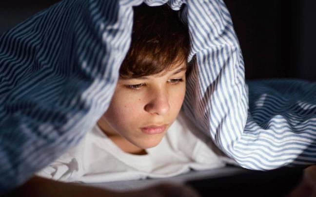 Cenas que arruinan el sueño de los adolescentes (y muchos padres no lo sabes)