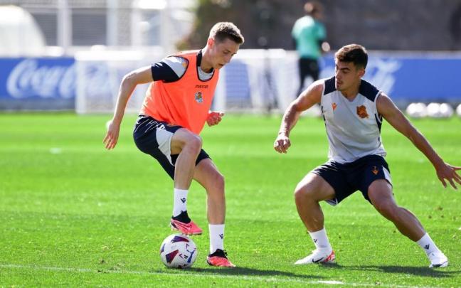 Turrientes y Barrenetxea, en el entrenamiento