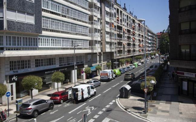 Calle Madre Vedruna de Vitoria donde ha tenido lugar el suceso esta tarde Calle Madre Vedruna de Vitoria donde ha tenido lugar el suceso esta tarde