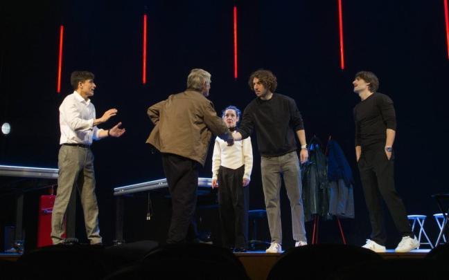 Kandido Uranga, Jon Olivares, Iñigo Gastesi, Dorleta Urretabizkaia y Aitor Beltrán.