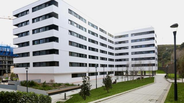 Bloque de viviendas de VPO en alquiler en Urban, Barakaldo