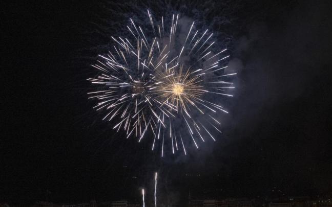 Los fuegos artificiales, un clásico de la noche del 24 de junio, se supenden por las altas temperaturas y el riesgo de incendios.