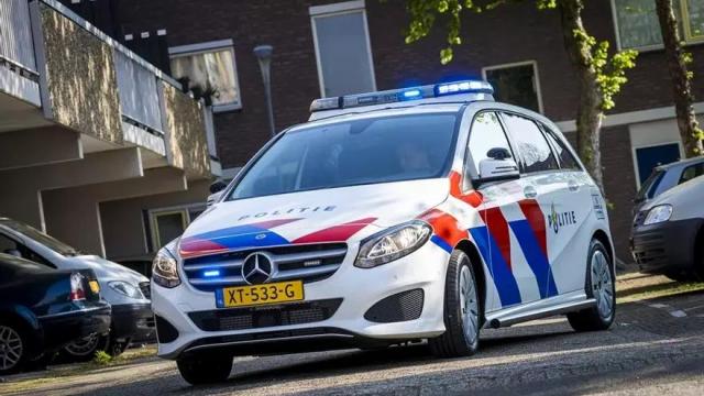Un coche de policía en Países Bajos.