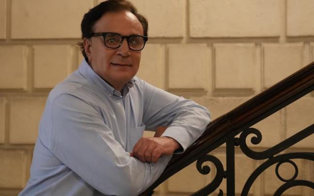 Iñaki Martínez, autor de la novela 'Manto de silencio', que aborda el asesinato y la posterior desaparición de Eduardo Moreno Bergaretxe, 'Pertur'