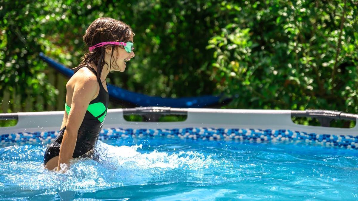La solución de Leroy Merlin para que la piscina esté siempre perfecta