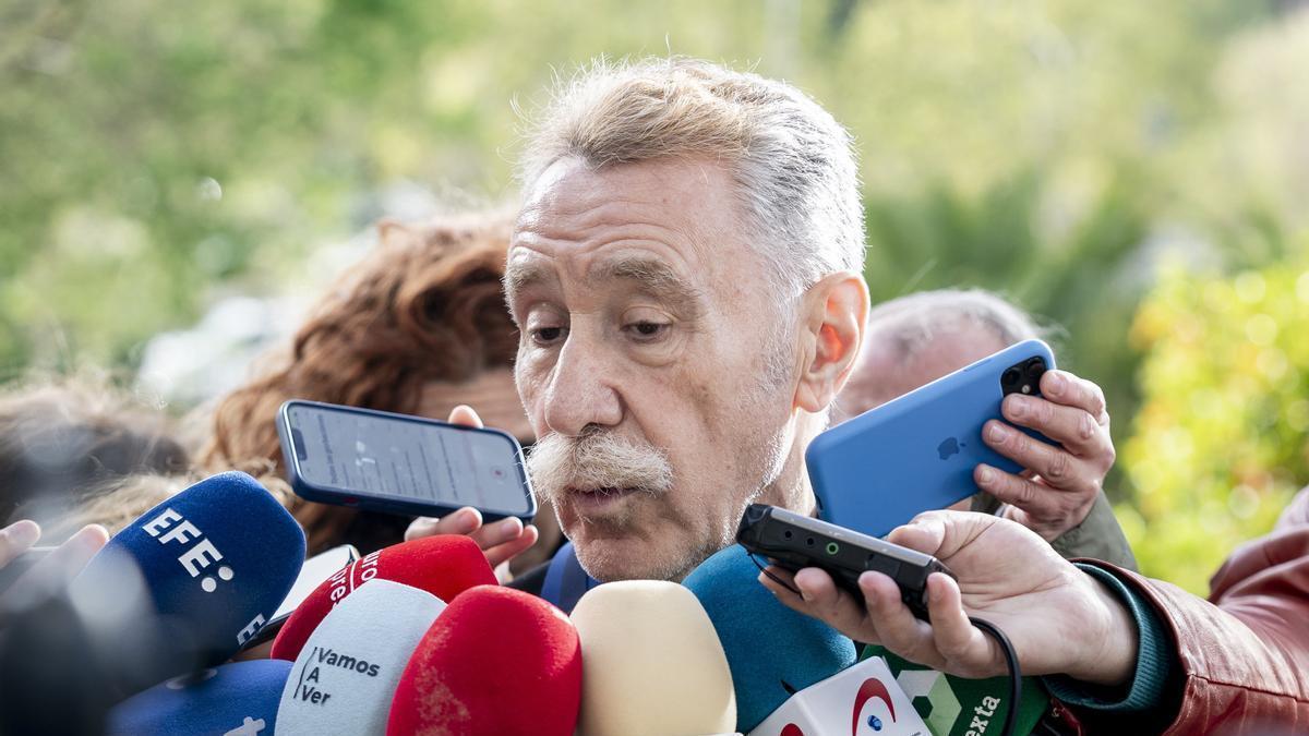 El abogado de Rafael Amargo, Marcos García Montes, a su llegada a los tribunales.