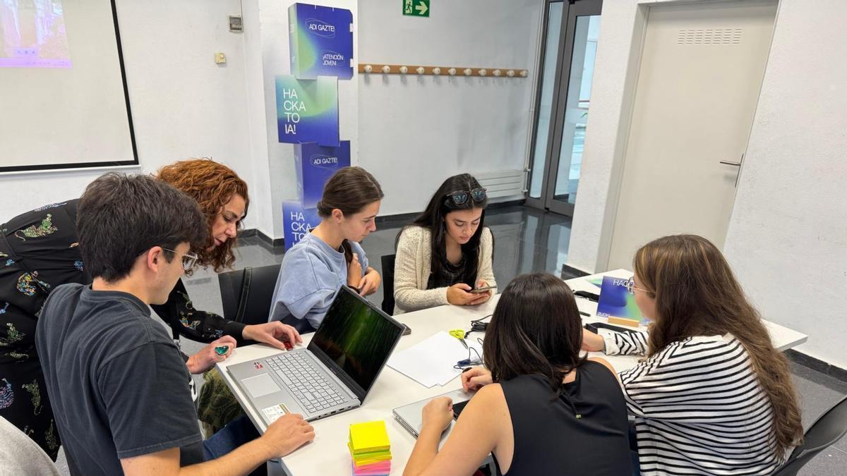 El encuentro tendrá lugar este jueves en el Centro Zelaieta