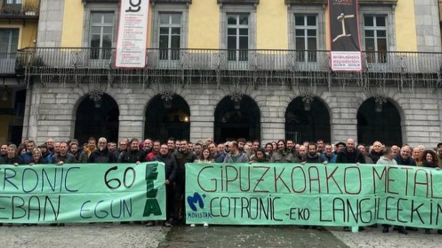 Protesta de los trabajadores de Cotronic por el empeoramiento de sus condiciones laborales